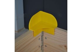 Stabelhjørne til pallerammer - gul - 95x95x90 mm