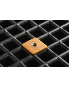 Pressgjuten bas med gänga - orange